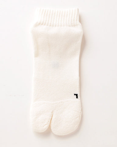 Traditional White Tabi Socks Japanese Socks Made with Washi Yarn ROTOTO