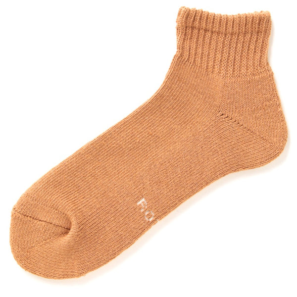 Naturally dyed organic cotton ankle sock with fluffy pile sole